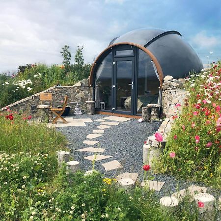 Hilltop Hideaway - Secluded Pod With Private Hot Tub ニューリー エクステリア 写真