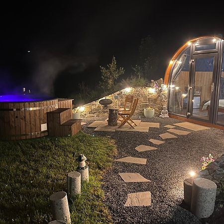 Hilltop Hideaway - Secluded Pod With Private Hot Tub ニューリー エクステリア 写真