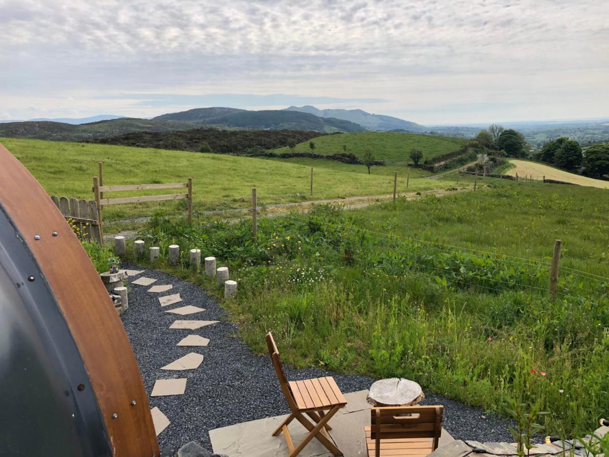 Hilltop Hideaway - Secluded Pod With Private Hot Tub ニューリー エクステリア 写真